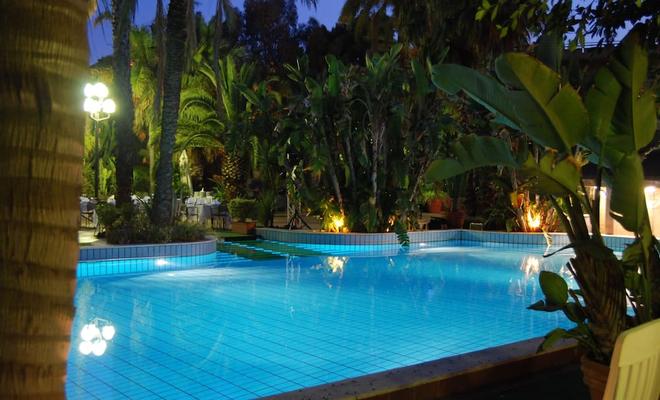 Garden Hotel