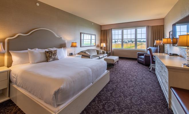 Amish View Inn and Suites