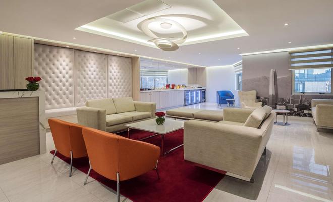 Radisson Plaza Santiago Hotel