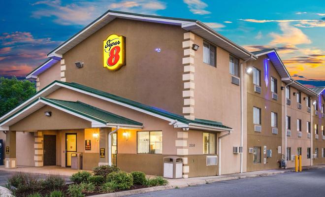 Super 8 Harrisonburg