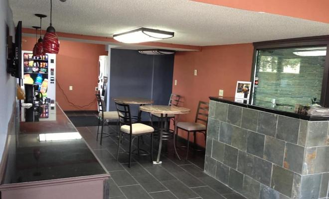 Americas Best Value Inn - Kansas City East / Independence