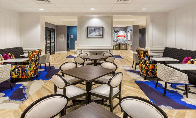 Travelodge Newport/Cincinnati Riverfront