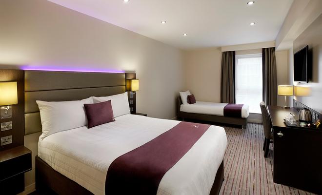 Premier Inn Poole North
