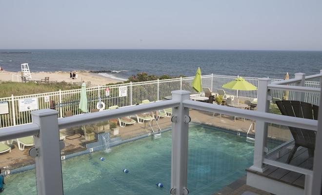 Corsair Oceanfront Resort