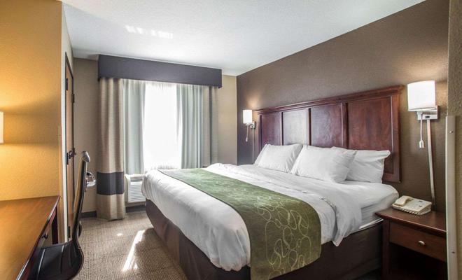 Comfort Suites
