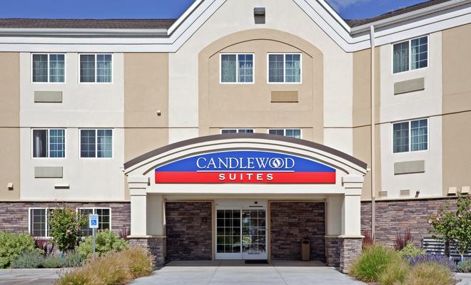 Candlewood Suites Boise - Towne Square