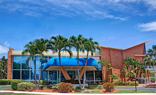 Knights Inn Hallandale