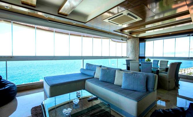 Lahoya Suites
