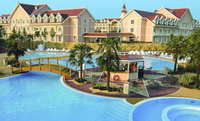 Gardaland Hotel Resort