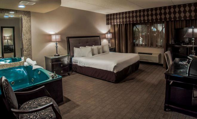 Salvatore's Garden Place, a Boutique Hotel