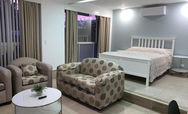 Dali Suites