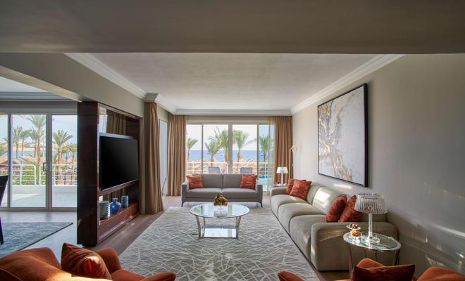Maritim Jolie Ville Resort & Casino