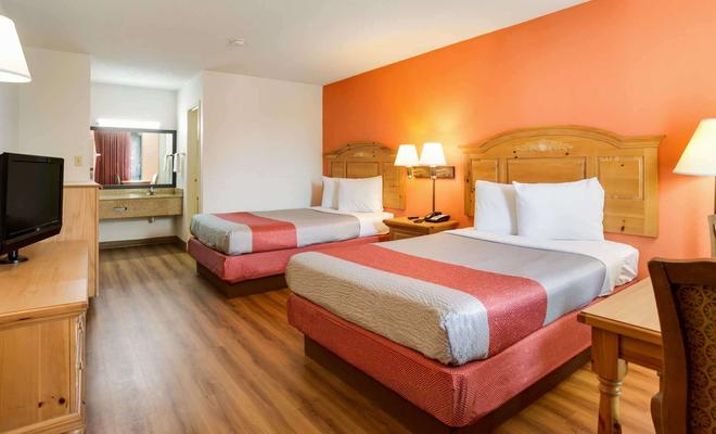 Americas Best Inns Clarksville