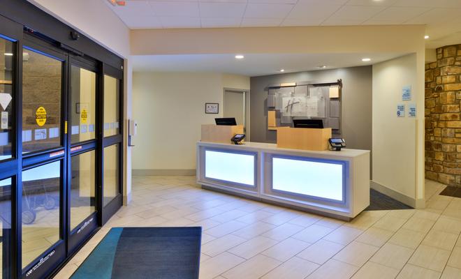 Holiday Inn Express Blowing Rock South
