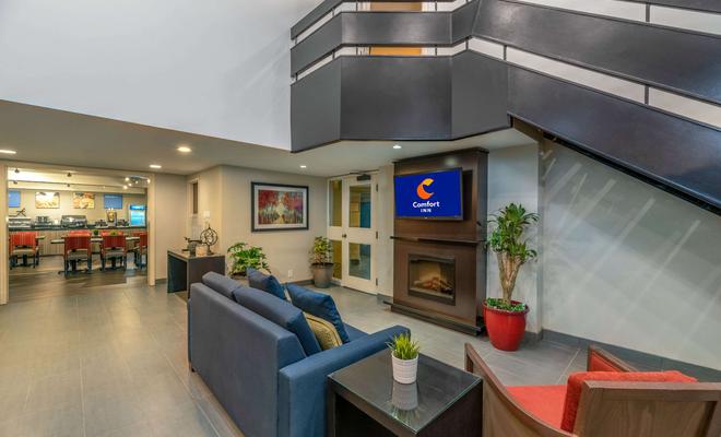 Comfort Inn Airport