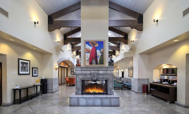 Hampton Inn & Suites Tucson-Mall