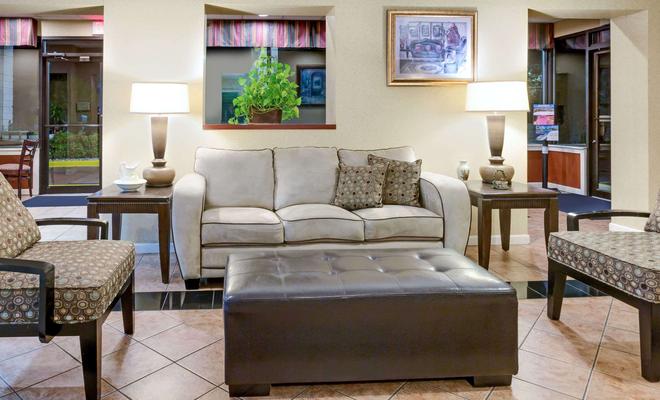 Days Inn Galleria-Birmingham