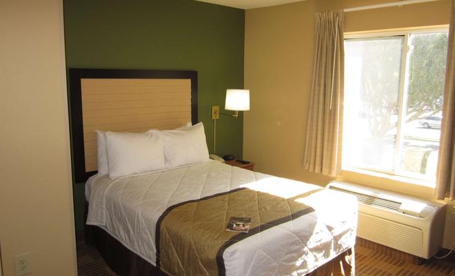 Extended Stay America Los Angeles-south