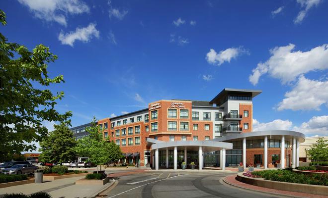 Hampton Inn & Suites Chicago/Mt. Prospect