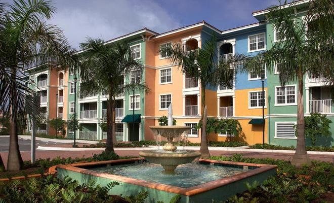 Mizner Place at Weston Town Center