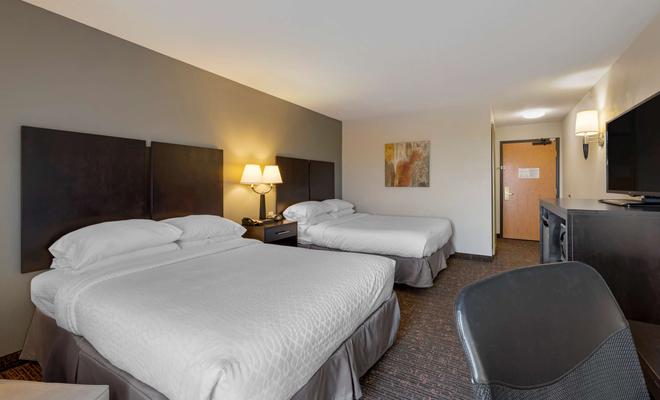 Holiday Inn Express Hotel & Suites Omaha Airport