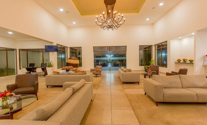 Best Western Las Mercedes