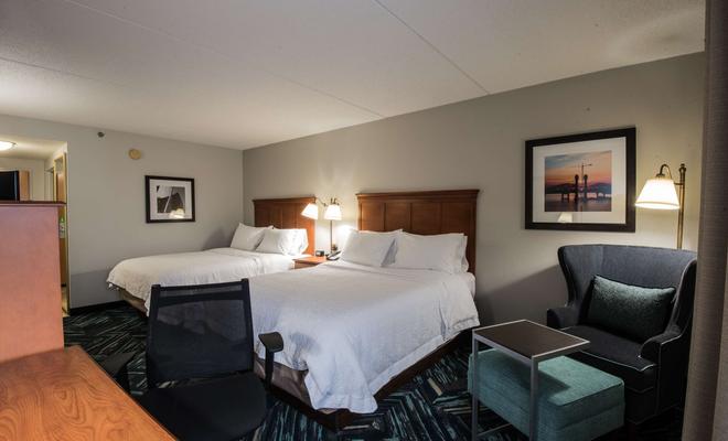 Hampton Inn Louisville-North/Clarksville