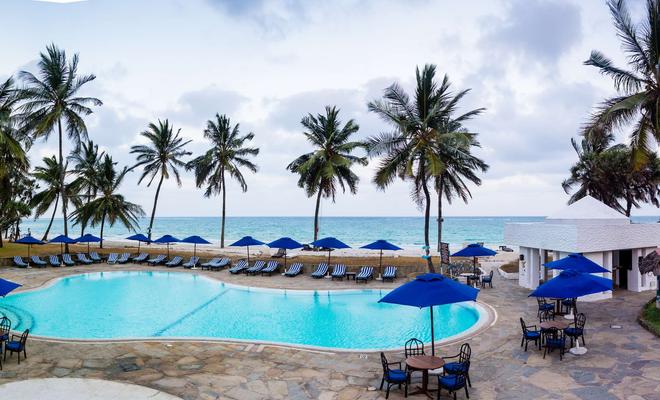 Jacaranda Indian Ocean Beach Resort