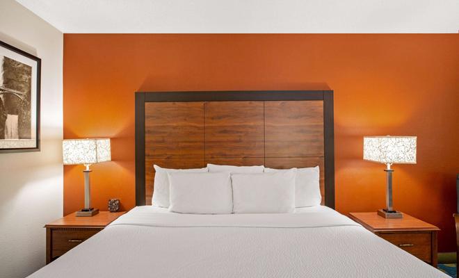 La Quinta Inn Auburn Worcester