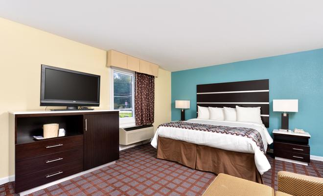 Red Carpet Inn & Suites New London