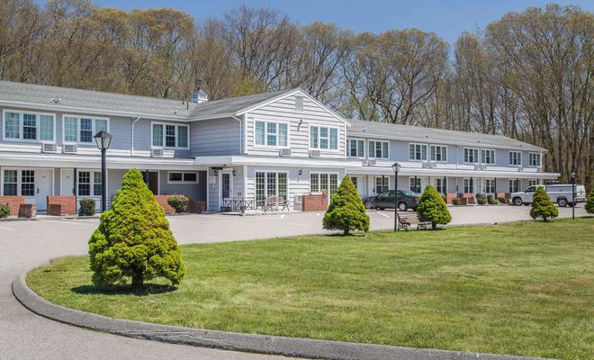 Rodeway Inn