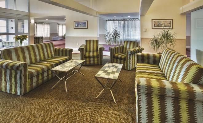 La Quinta Inn & Suites Danbury