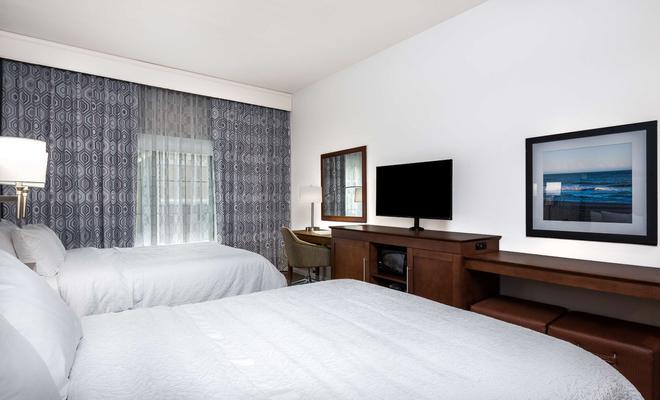Hampton Inn & Suites Florence-Civic Center