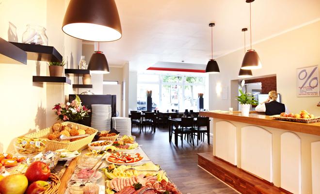 Basic Hotel Ostseehalle