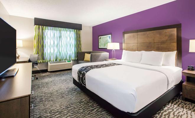 Holiday Inn Express Elkhart North - I-80/90 EX. 92
