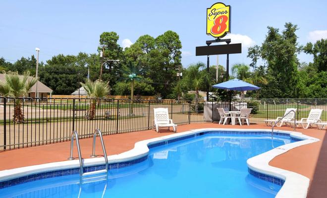 Super 8 Shreveport