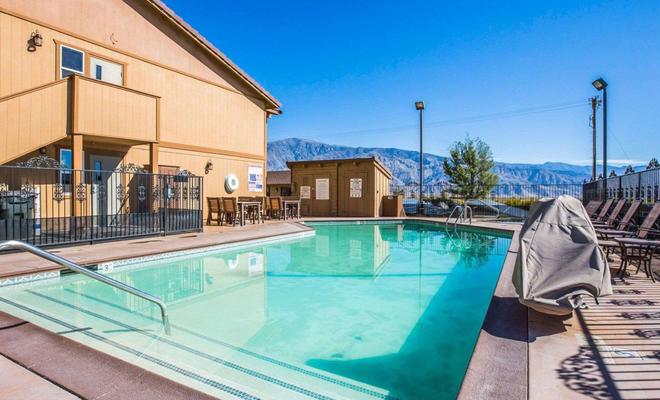 Comfort Inn Lone Pine
