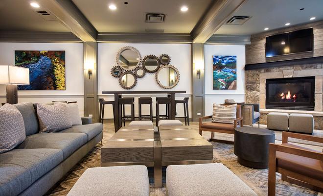 Inn and Suites at Riverwalk