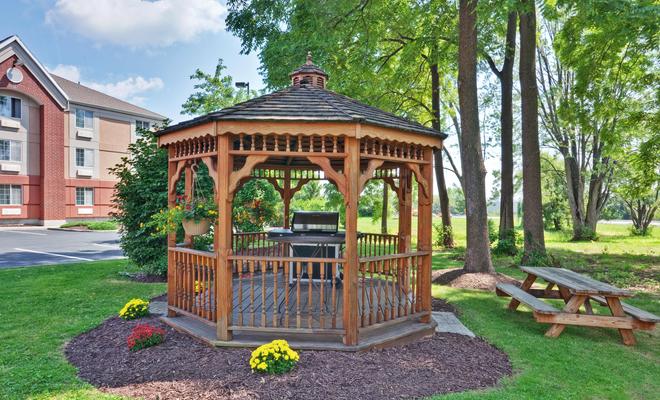 Candlewood Suites Syracuse