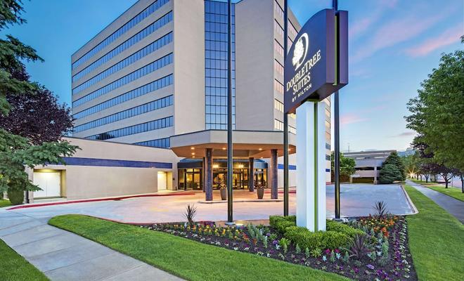 DoubleTree Suites by Hilton Hotel Salt Lake City