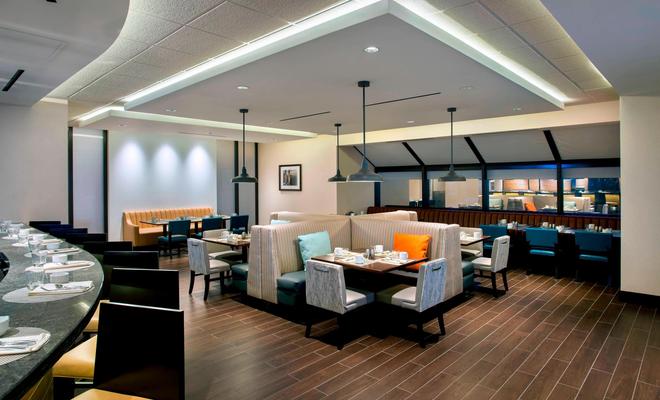 Newark Liberty International Airport Marriott