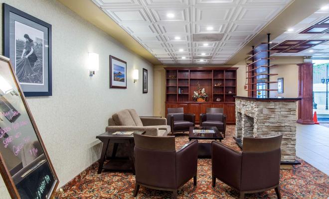 Hotel Gander Limited