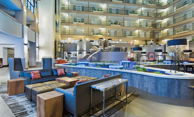 Embassy Suites Los Angeles - Downey
