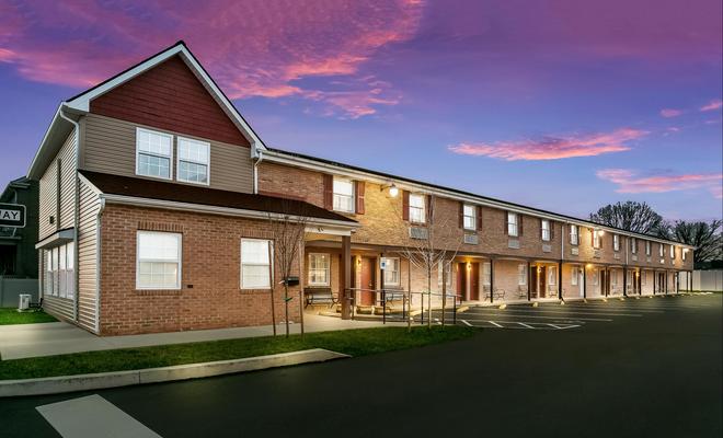 Chocolatetown Motel