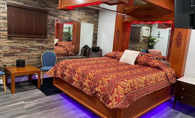 Rand Manor Motel