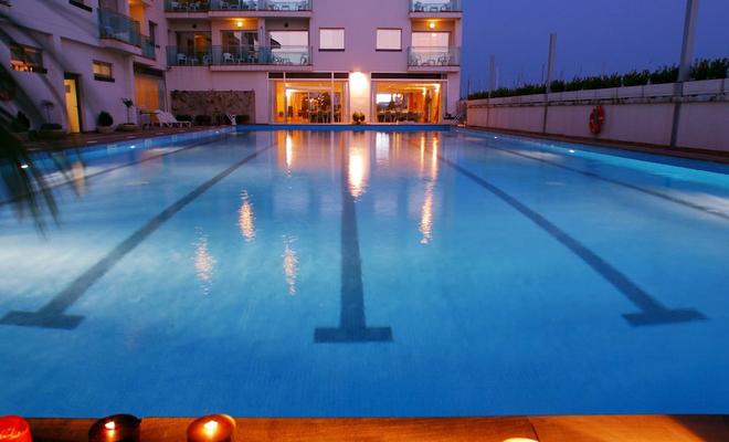 Port Sitges Resort