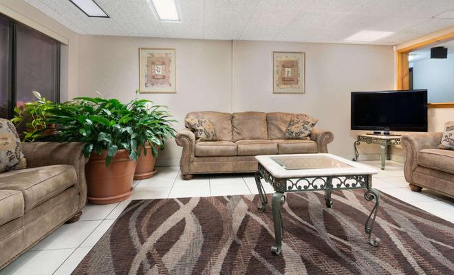 Days Inn St Cloud