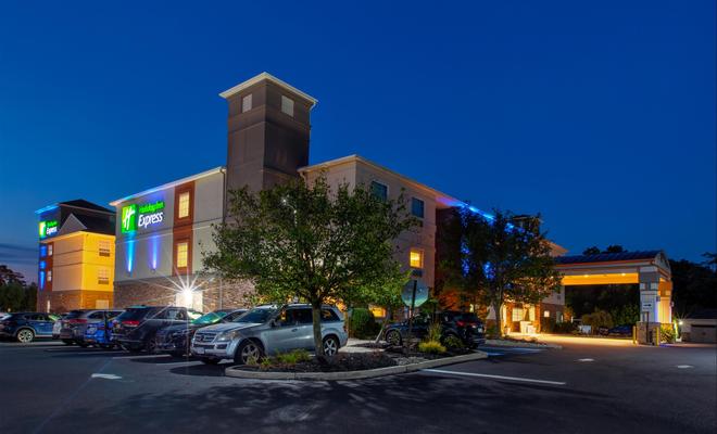 Holiday Inn Express Hotel & Suites Absecon-Atlantic City Area