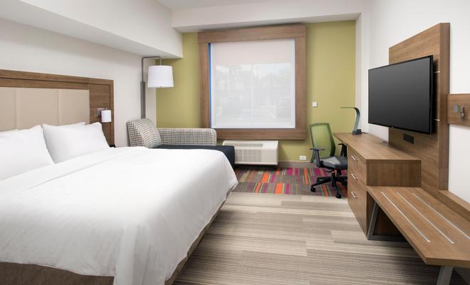 Holiday Inn Express Jacksonville Beach