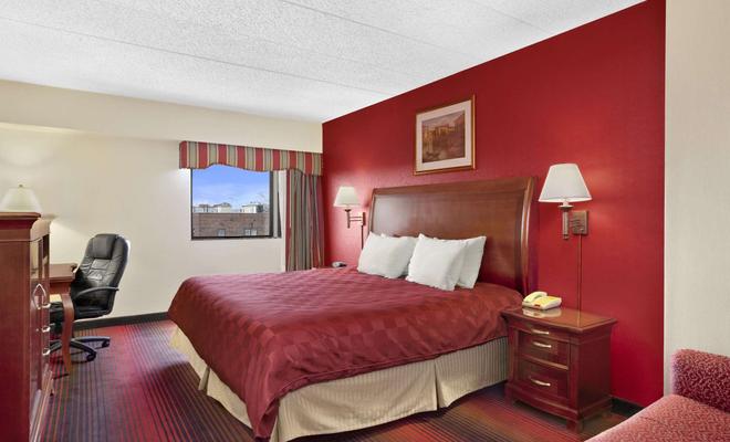 Ramada East Orange